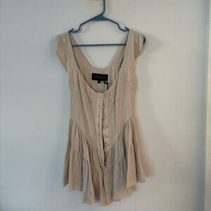 brand new! vanessa mooney neutral beige button up short sleeve flowy romper🤍